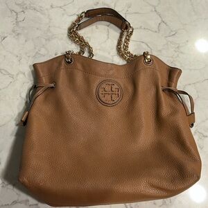 Tory Burch in great condition.
